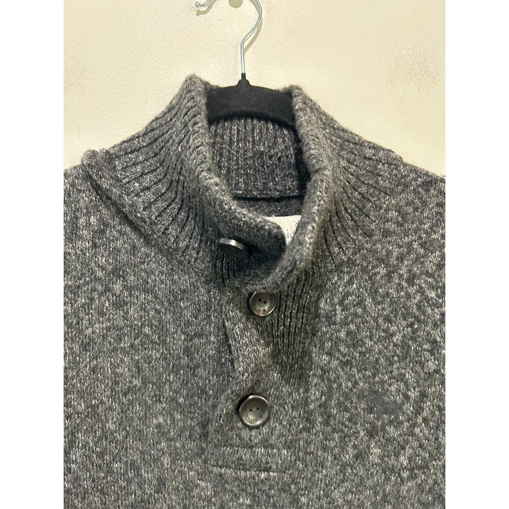 Abercrombie & Fitch charcoal grey knit sweater size M buttons classic - Picture 2 of 8